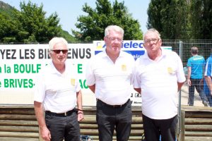 Secteur de Privas : Gérard ALLIBERT, Denys MALLEVAL et Michel VALETTE ont perdu en 8ème de finale.