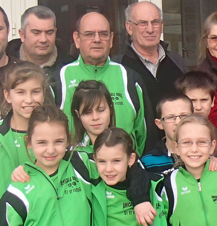 Les jeunes boulistes en formation à Saint Victor
