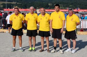 -Cyril Amblard, Frédérix Deroux, Yves Gilles, Jean-Pierre Fallot et François Bois d’Alissas (secteur de Privas) ne sont pas sortis des poules après avoir gagné 13 à 7 Treuil (Corrèze) et avoir perdu 3 à 13 devant Rostaing (Rhône) et à la partie de barrage, 5 à 13 devant Arteil (Lot).