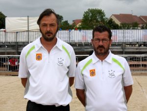 Gérald Beynet et William Brunat de l’ASB Guilherand Granges (secteur de Tournon) ne sont pas sortis des poules, battus 8 à 10 par Vera (Rhône) et 3 à 13 par Bulidon (Ain).