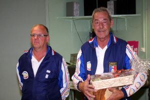 Les arbitres nationaux, Alain Beraud et Noël Brunon ont officié à Villeneuve de Berg tandis que Marc Giffon, arbitre régional était à Lavilledieu et Jean Michanik, arbitre départemental, officiait à Saint Jean.