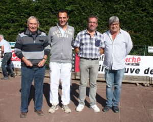2015 (8)