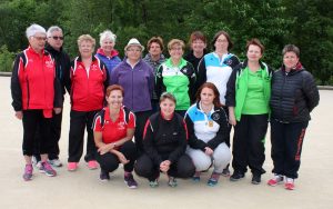 L'ensemble des participantes avec les coprésidentes de la commission féminine