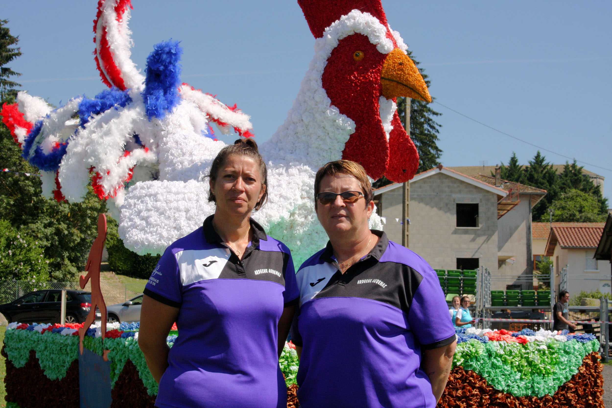 Les F1 perdent en poules